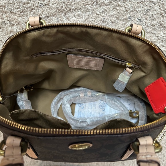 SOLD - Picture 6 of 11